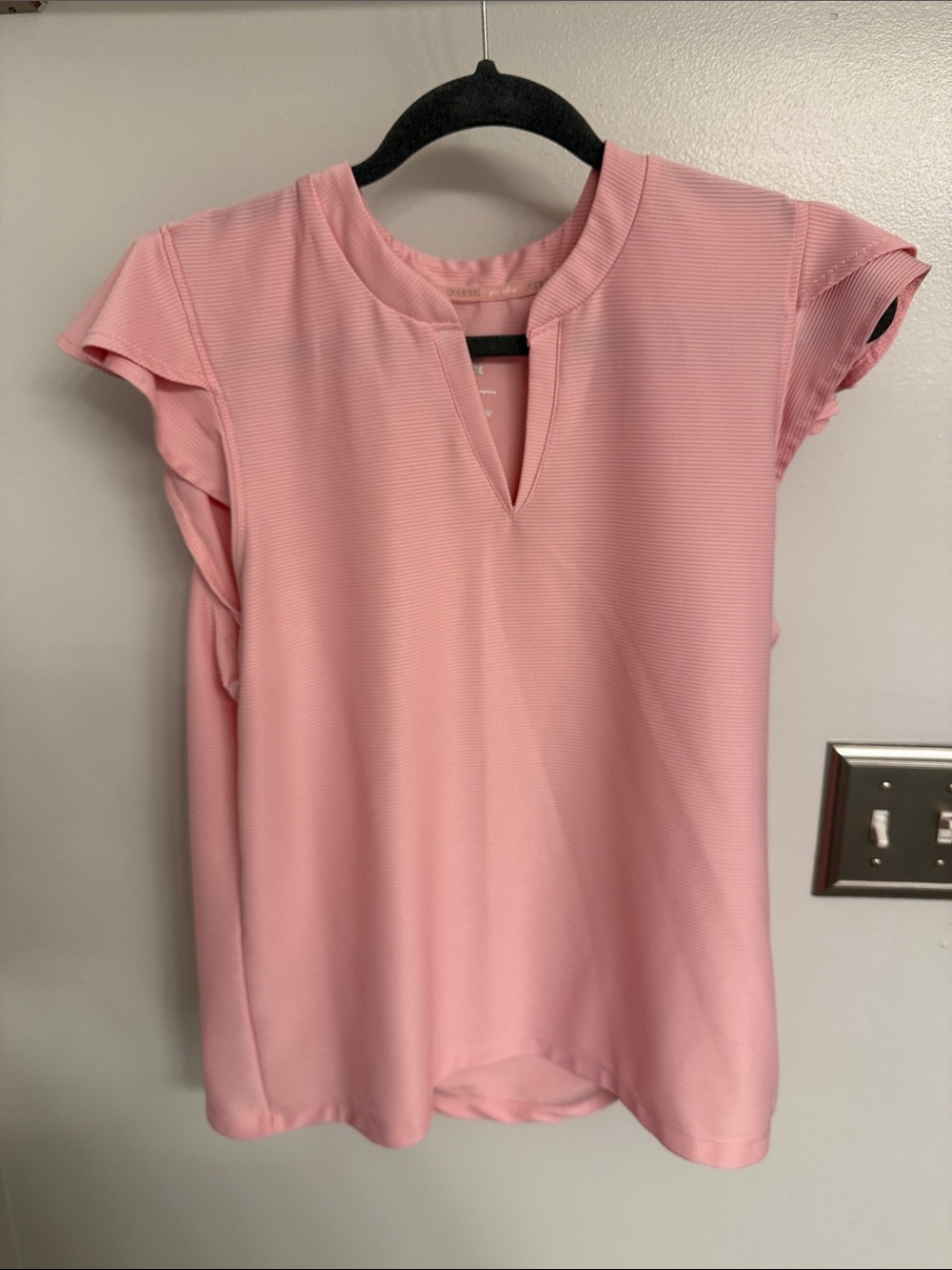Women's Pink V-Neck Active Gold Tee